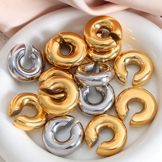 Ucrania Earcuff
